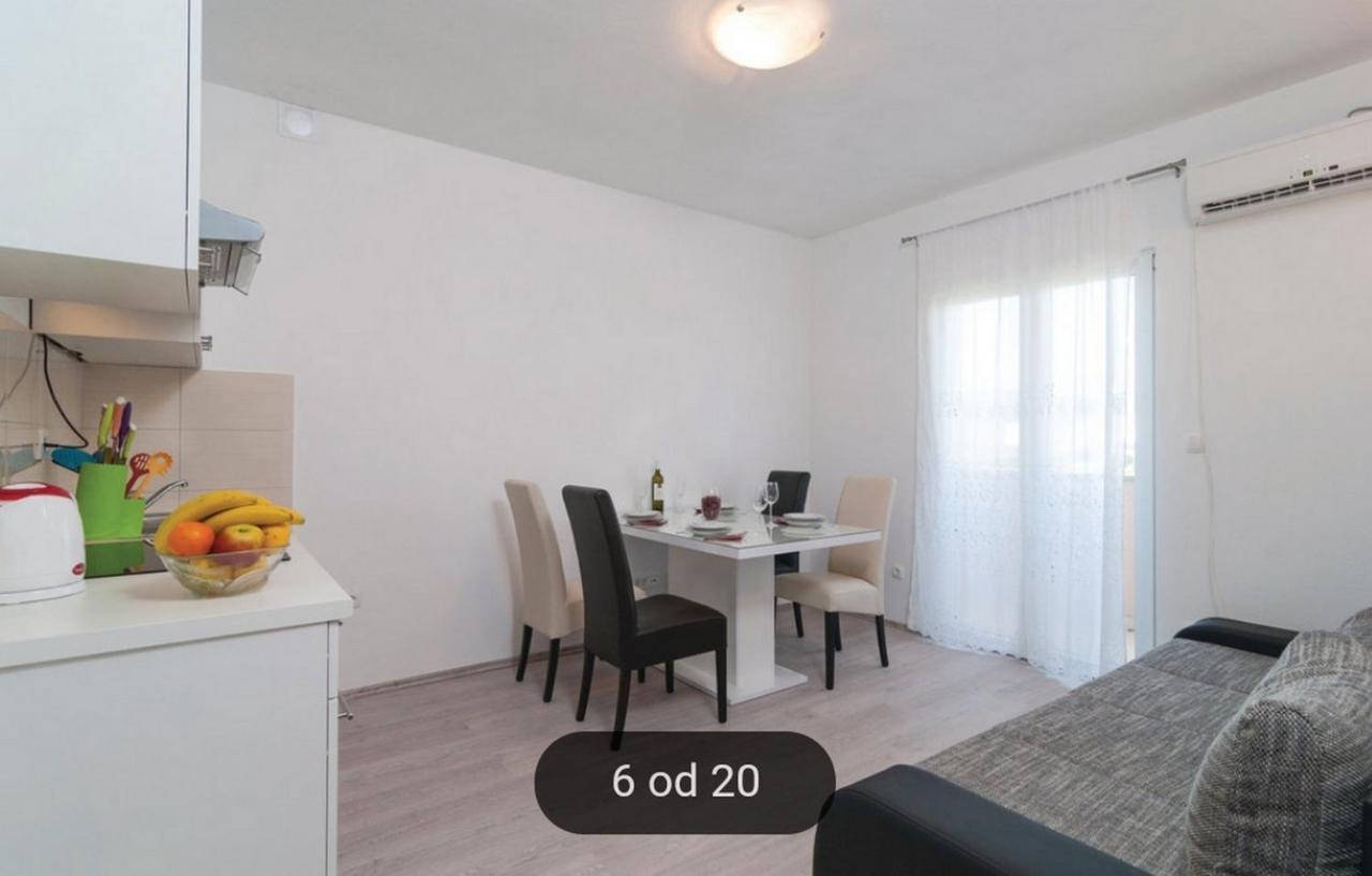 Apartments Tomic Спліт Екстер'єр фото