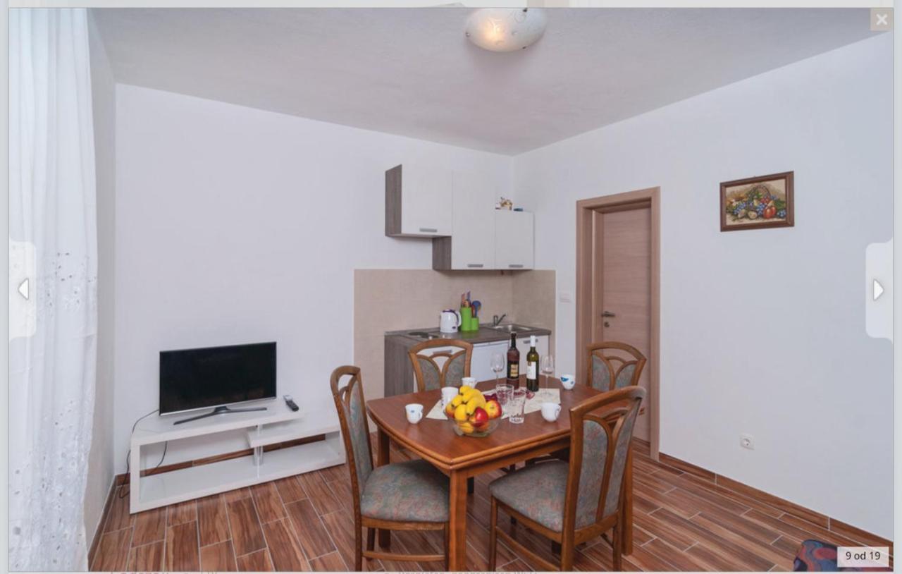 Apartments Tomic Спліт Екстер'єр фото